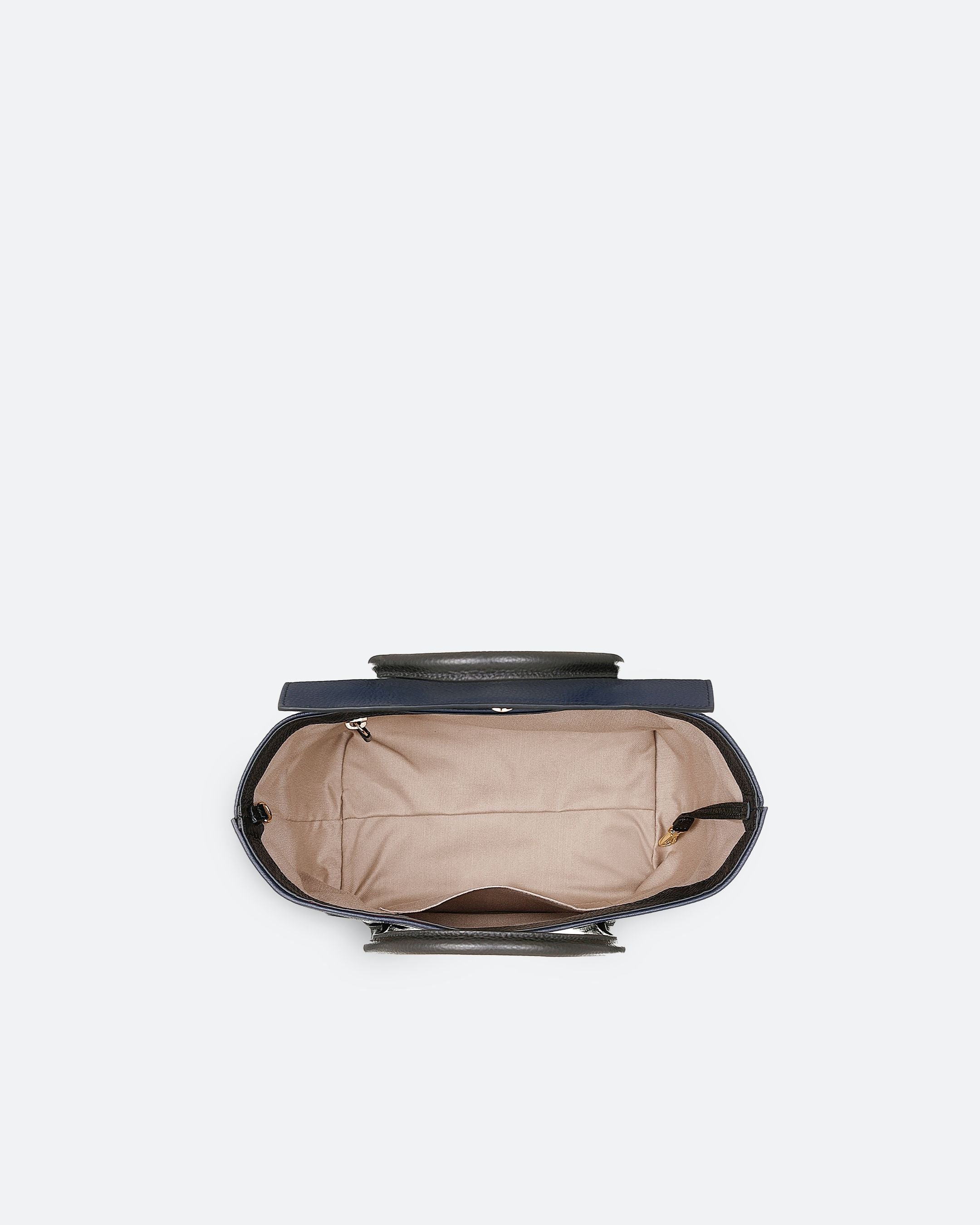 ALEMI Zurich | IDA SMALL | Small Bag | Black-Navy | Soft Grain Leather | Bag inside