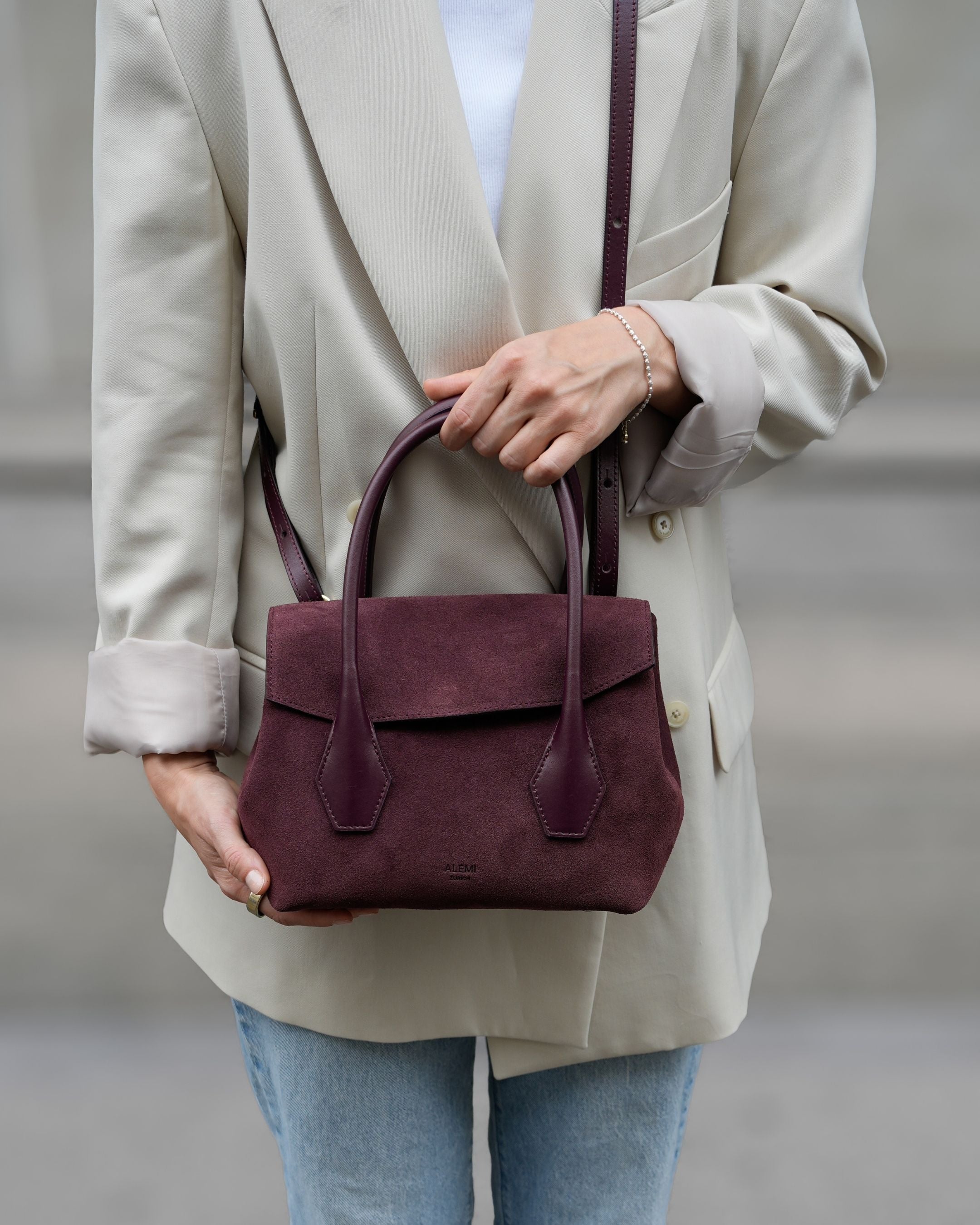 ALEMI Zurich | IDA SMALL | Small Bag | Maroon Red | Suede Leather | Cross-Body