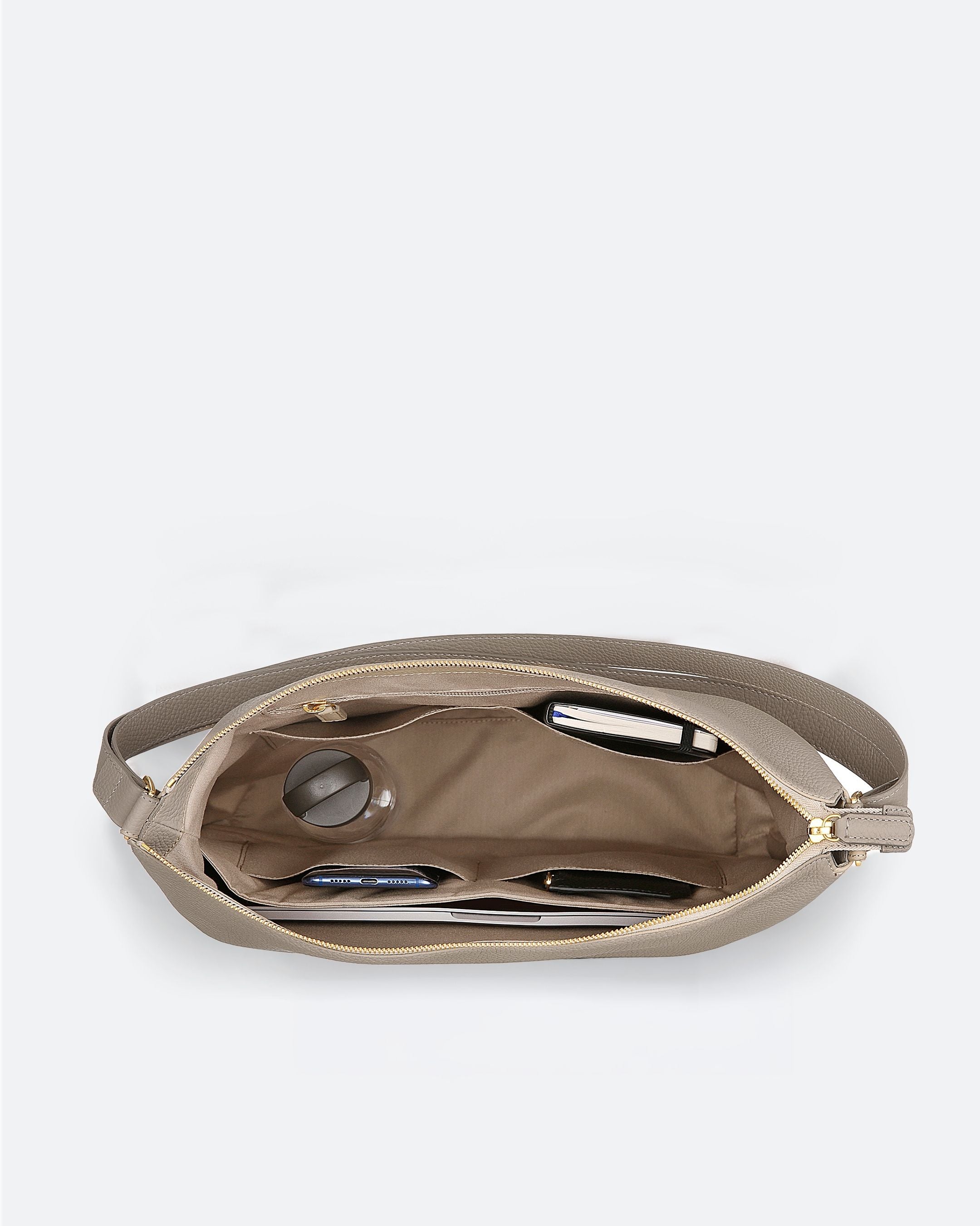 ALEMI Zurich | LETTEN | Laptop Bag | Beige | Soft Grain Leather | Bag inside