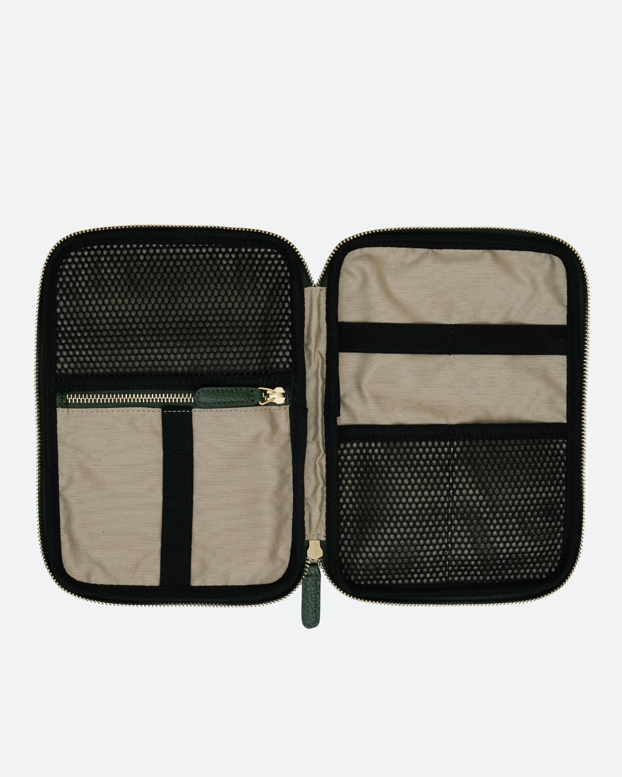 ALEMI Zurich | TECHNOPARK | Accessoires | Dark Green | Soft Grain Leather | Inside empty