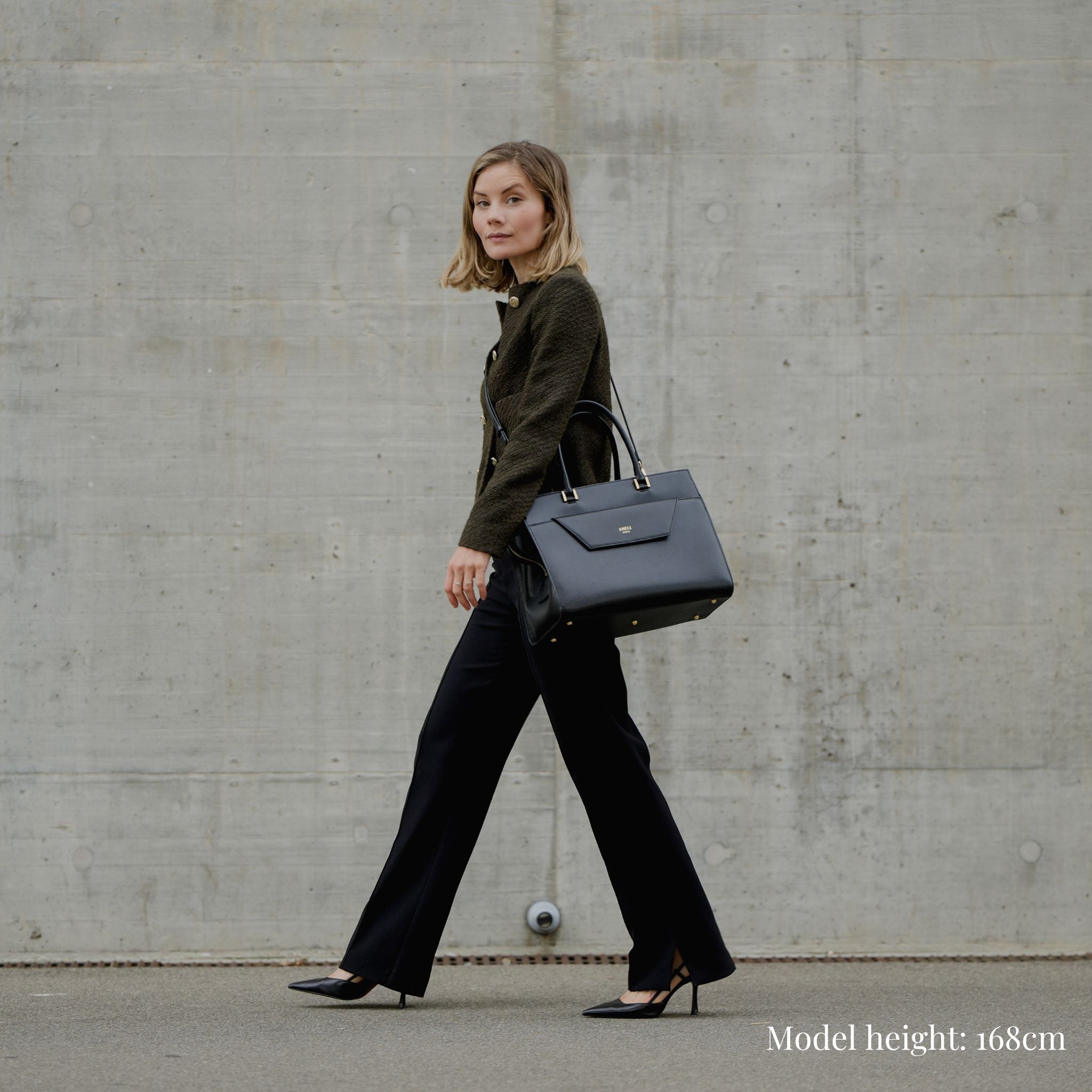 AMELI Zurich | CENTRAL | Black | Pebbled Leather | Model