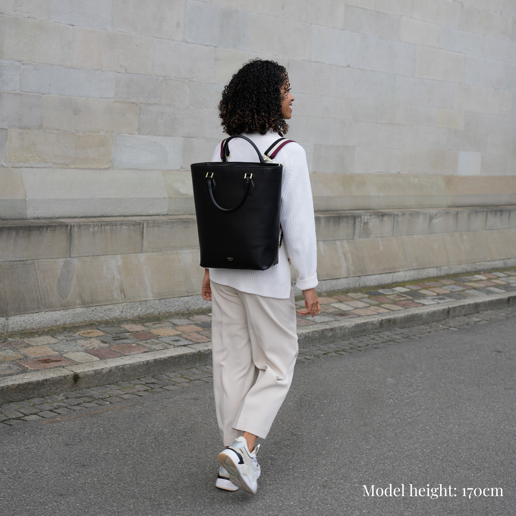 AMELI Zurich | ODEON | Black | Pebbled Leather | Model