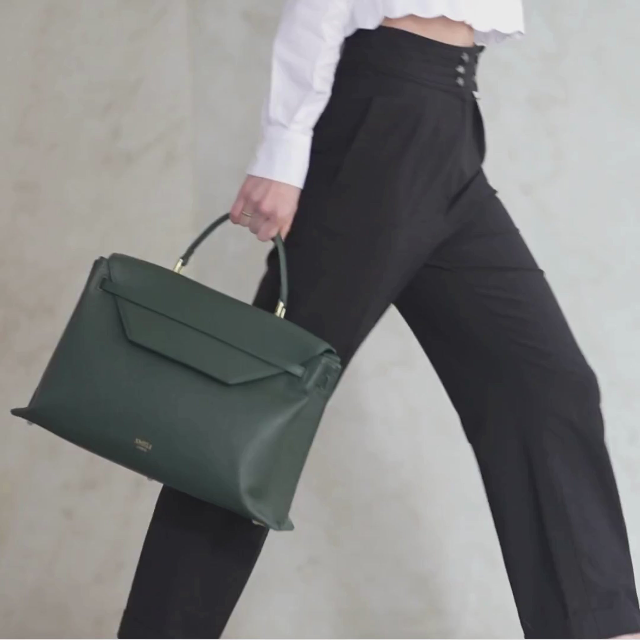 AMELI Zurich | VIADUKT WORK 24 | Dark Green | Soft Grain Leather | Video