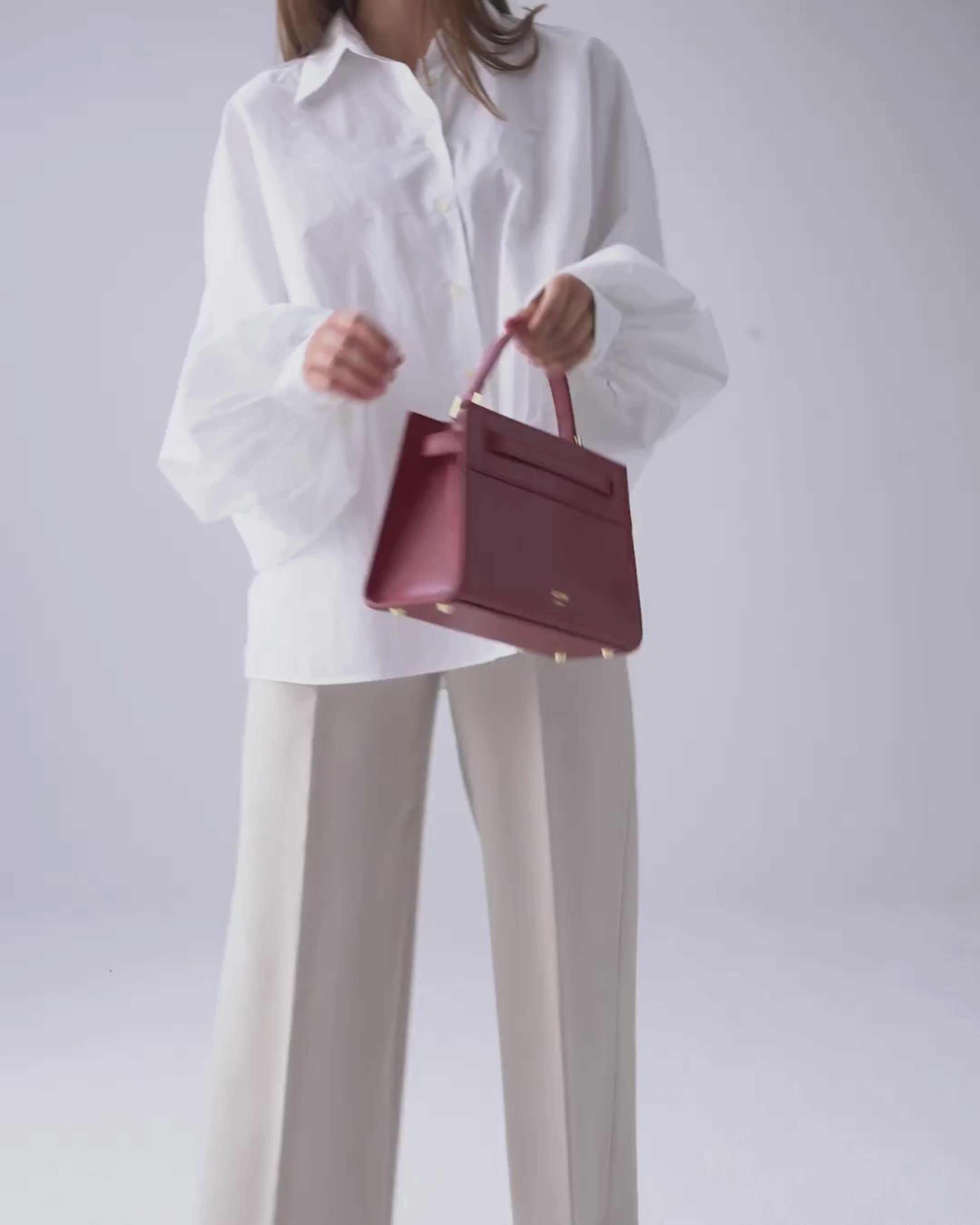 ALEMI Zurich | SEEFELD MINI | Small Bag | Red | Saffiano Leather | Video