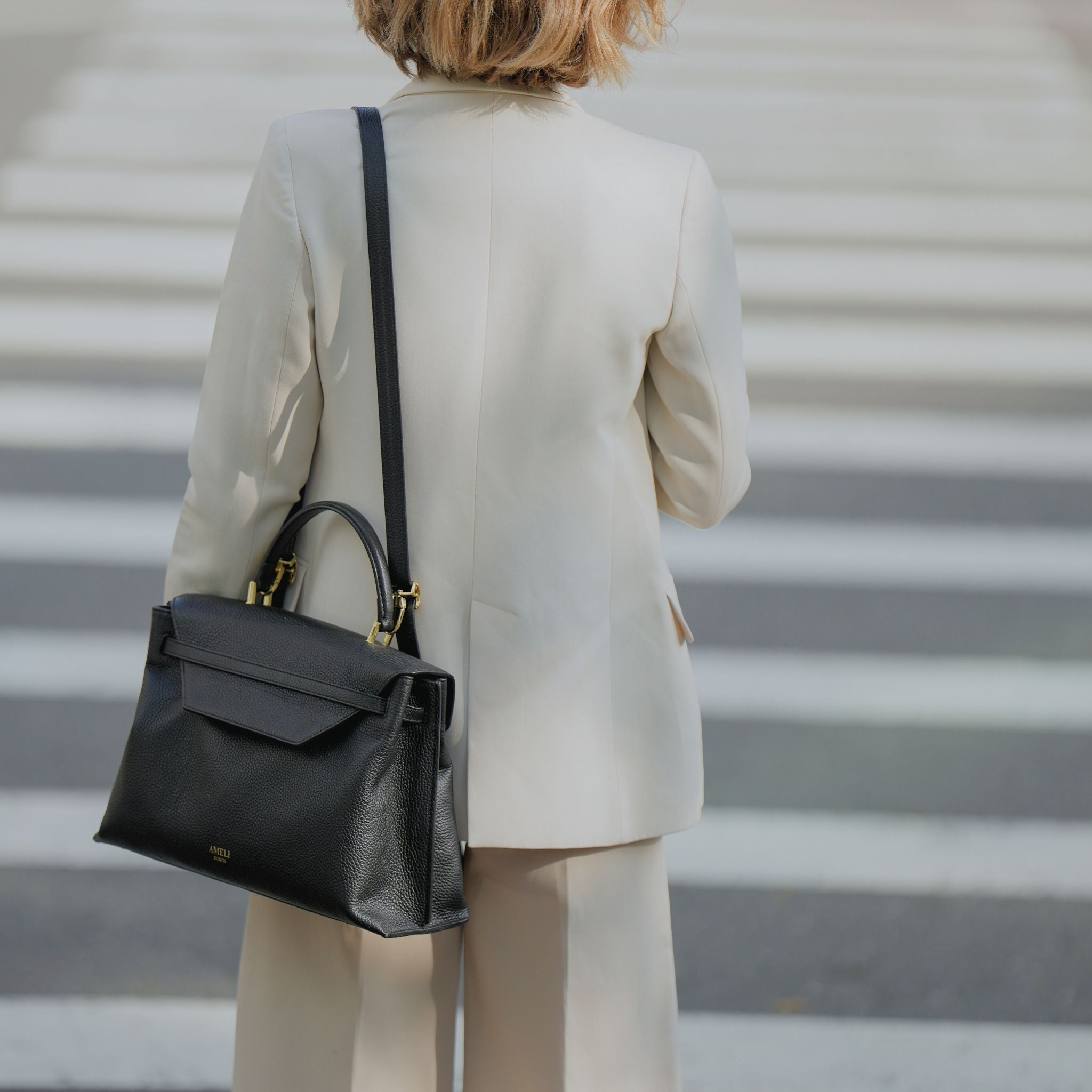AMELI Zurich | VIADUKT DAY 24 | Black | Soft Grain Leather | Shoulder bag