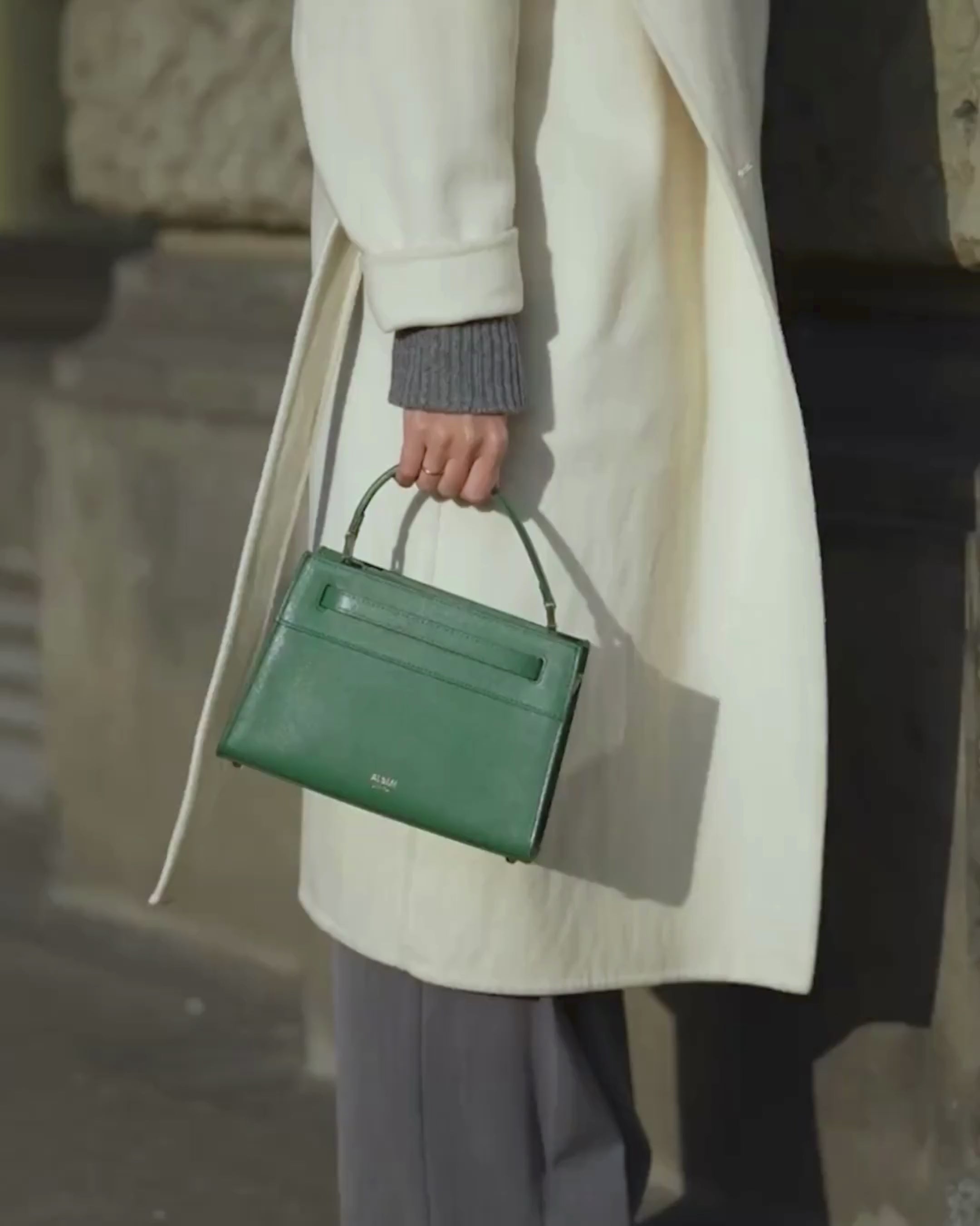ALEMI Zurich | SEEFELD MINI | Small Bag | Emerald Green | Saffiano Leather | Video
